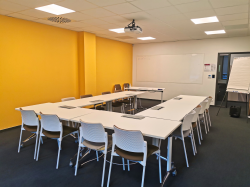 photo salle de formation 007 des locaux a2com formation de rennes