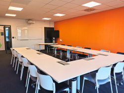 photo salle de formation r2d2 des locaux a2com formation de rennes